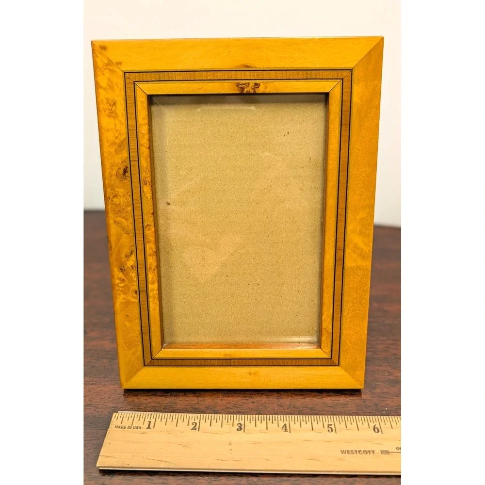 Vintage Figured Maple Wood Picture Frame Inlaid Accent Easel Back 5x7 Photo